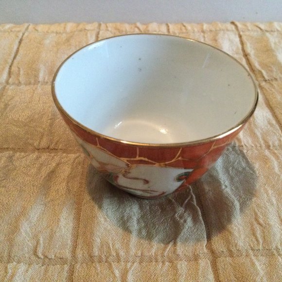 Vintage Chinese porcelain small bowl cup hand painted Coral red dragon & phoenix - Picture 3 of 7